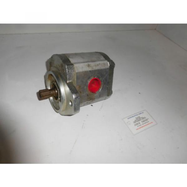 Haldex/Barnes W15A138L5K01N Hydraulic Pump Gear Type #2 image