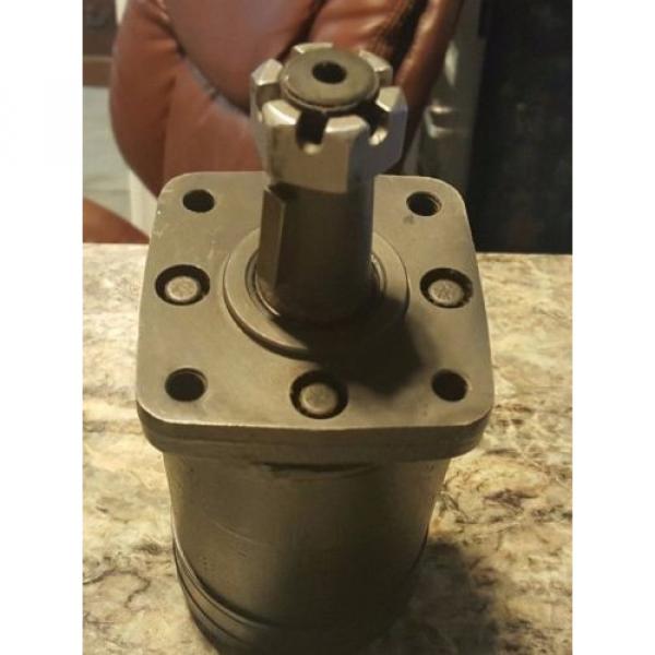 101-2018-009, Charlynn H Series LSHT Hydraulic Motor, .96 cm3/r #4 image