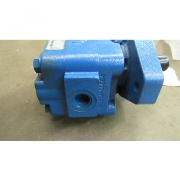 NEW PERMCO INC M2100A786EDDE10-32 HYDRAULIC PUMP MOTOR 2000PSI 1&#034; PORT #4 image