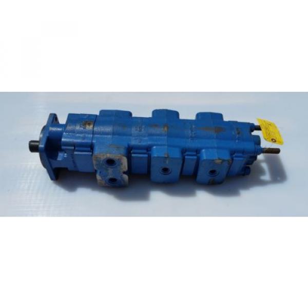 N.O.S. Permco Gear Pump -P257B467AXZA12-6HJBZA12-1SPLZA07-HSPZA05-1VD #3 image