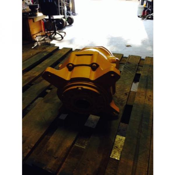 Reman 4T3071 track motor for 963 Caterpillar Track Loader #4 image