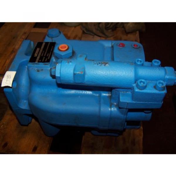 Origin VICKERS PVH057 VARIABLE DISPLACMENT PUMP PVH057R01AA10A250000001001AB010A #4 image