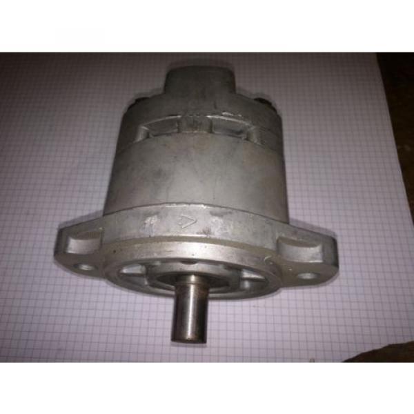 REXROTH HYDRAULIC PUMP S16S6AH26R GEAR PUMP S16 S6 A H 26 R #1 image