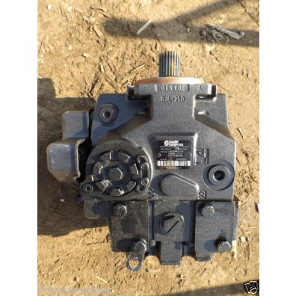 SAUER DANFOSS HYDRAULIC PUMP M/N 83022021 Price Inc Vat #2 image