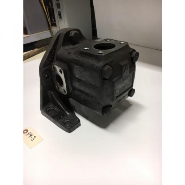 Eaton Hydraulic 35V25A-1B22R Hydraulic Vane Pump Warranty! Fast Shipping! #3 image