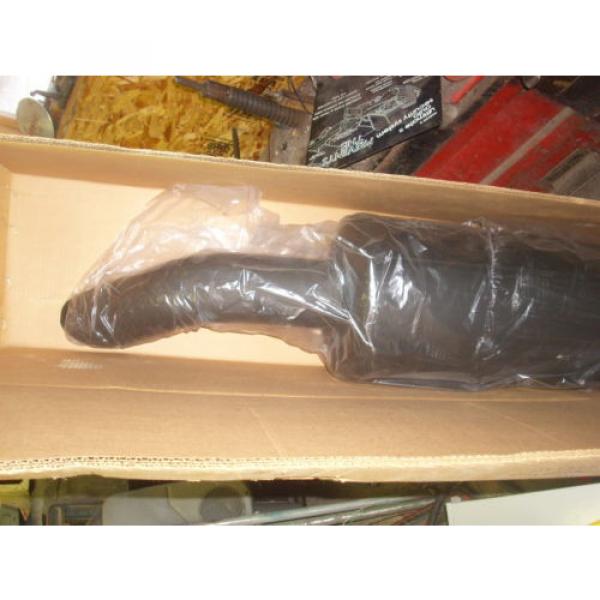 NEW GENUINE KOMATSU MUFFLER # 926011C3 #2 image