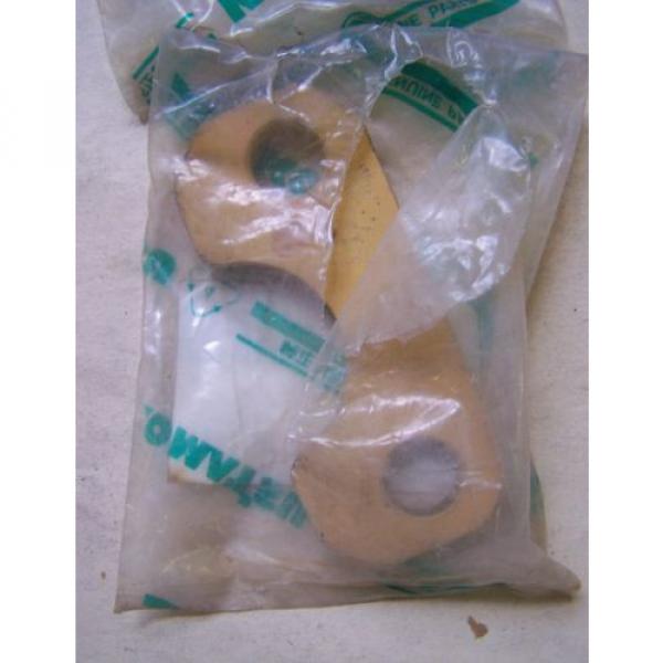 Komatsu D80-D85-D155-PC200 Blade Lock - Part# 154-70-16290-Unused in Package #3 image