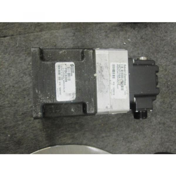 SAUER DANFOSS FLOW CONTROL SERVO VALVE # KVFBC9309 MCV116A #1 image