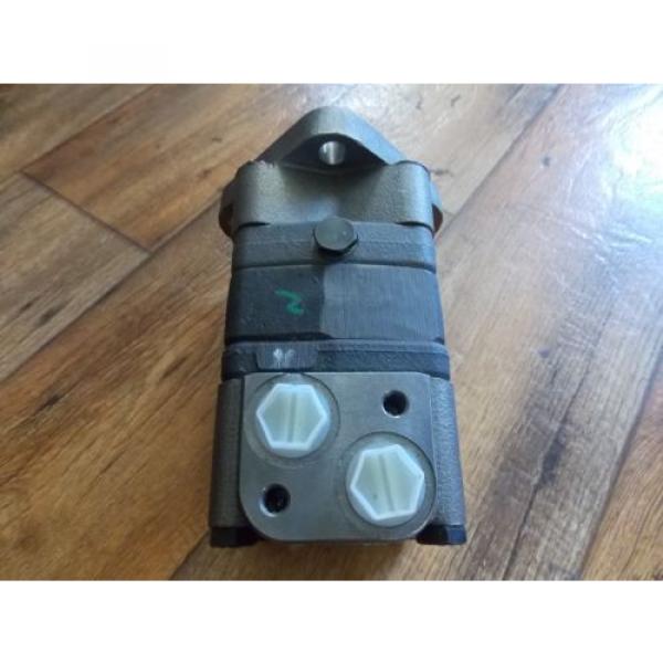 Sauer Danfoss Hydraulic Motor OMS 200 151F2211  NEW #5 image