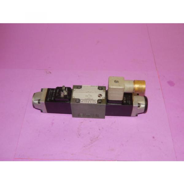 Rexroth 4WE6E52/NZ4 Control Valve 120Volt 60Hz 46VA 4WE6E52NZ4 #3 image