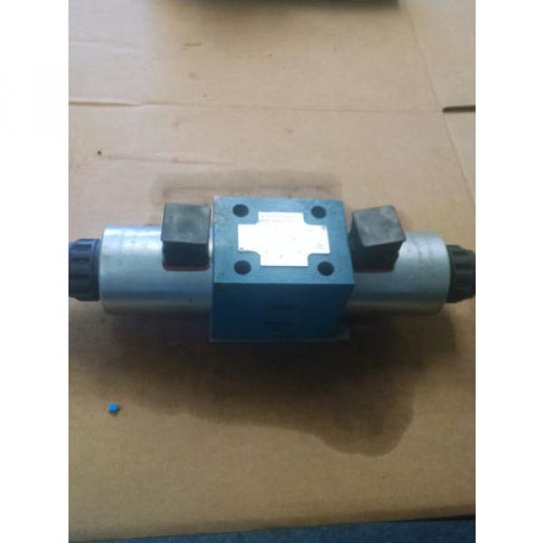 Mannesesmann Rexroth Directional Valve 4WE 10 J32/CG24N9Z4 #1 image