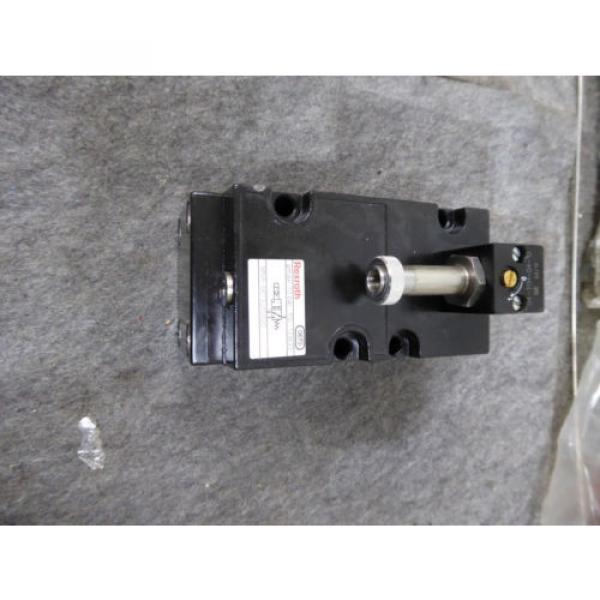 Origin REXROTH VALVE 567-30-1000-0, 5673010000 #1 image