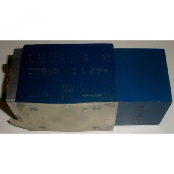 BOSCH REXROTH R900404769 4WH6Y52//5  DIRECTIONAL CONTROL VALVE #5 image